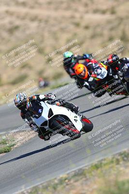 media/Oct-14-2023-TrackXperience (Sat) [[0517685739]]/Level 2/session 2 turn 4/